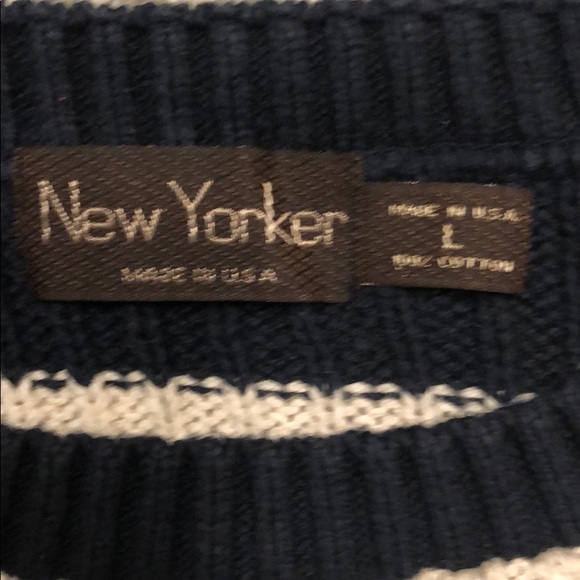 Blue and white striped sweater - Picture 5 of 5